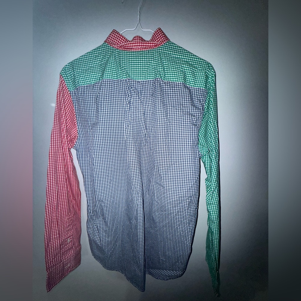 Men’s vineyard vines size small